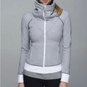 Lululemon - Be Present Jacket - Heathered Herringbone - Black White